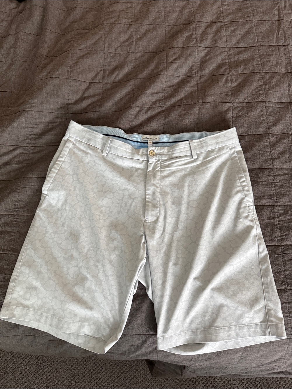 Peter Millar White Light Gray Subtle Pattern Flat Front Shorts